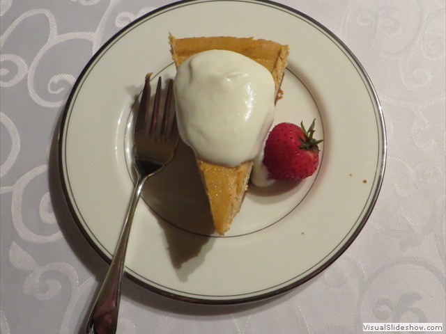 Pumpkin-swirl Cheesecake - photo by Linda Hamilton