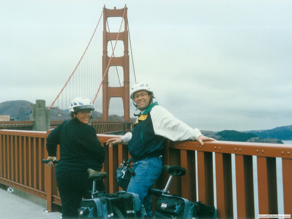 Karen and Ian on GG bridge